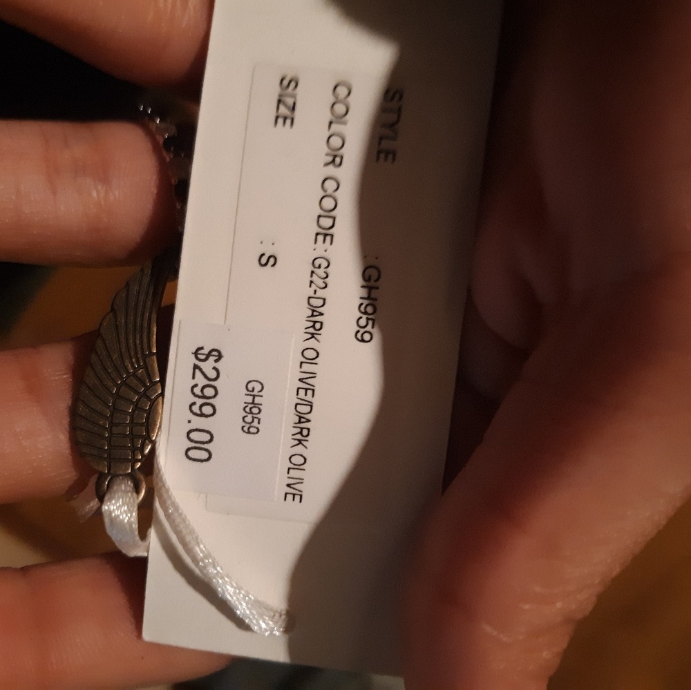 Cover up olive green